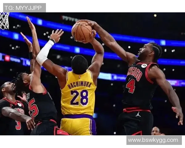 湖人公牛精彩对决全场回放重温经典瞬间与赛场激情 湖人公牛精彩对决全场回放重温经典瞬间与赛场激情